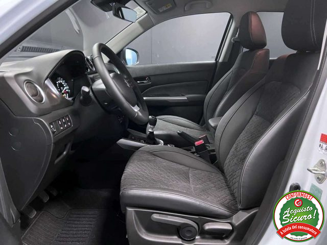 SUZUKI Vitara usata, con Autoradio