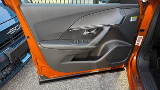 PEUGEOT 2008 usata, con Portapacchi