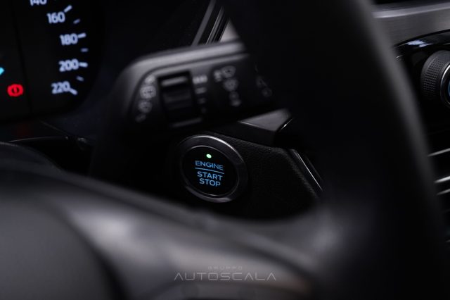 FORD Kuga usata, con Sistema di navigazione