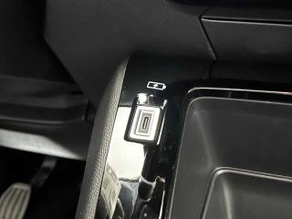 PEUGEOT 2008 usata 29