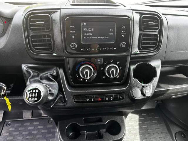 OPEL Movano usata, con Monitoraggio pressione pneumatici
