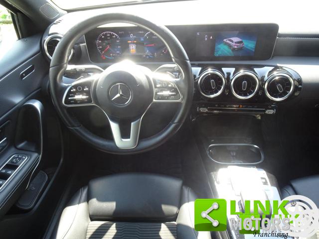 MERCEDES-BENZ A 180 usata, con Touch screen