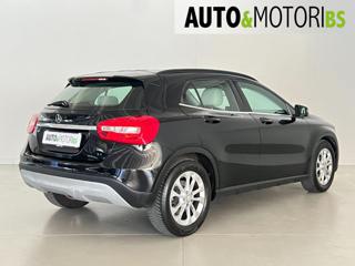 MERCEDES-BENZ GLA 180 usata, con Alzacristalli elettrici
