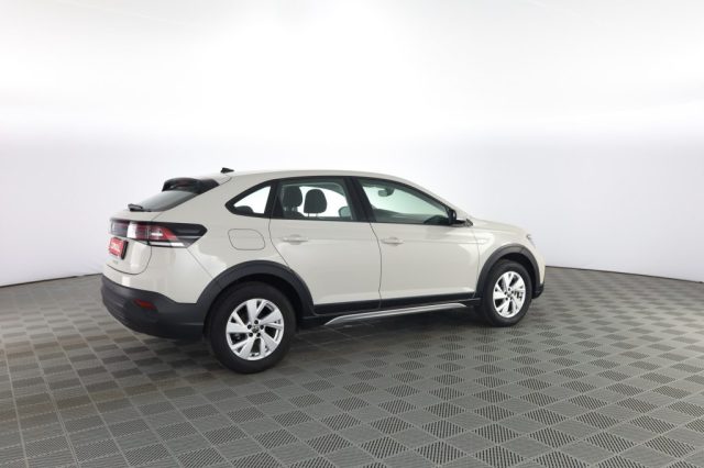 VOLKSWAGEN Taigo usata 2