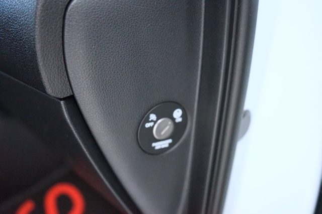 KIA Sportage usata, con Hill holder