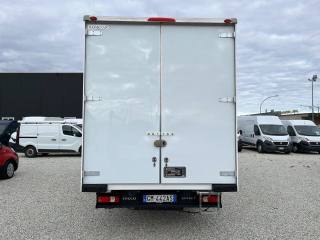 IVECO Daily usata 10