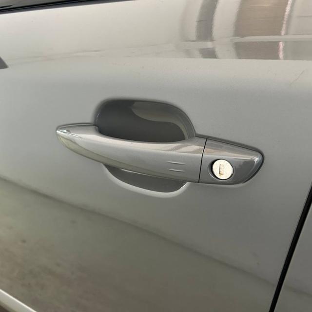 PEUGEOT 2008 usata, con Sensori di parcheggio posteriori