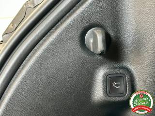 JEEP Compass usata, con Portellone posteriore elettrico