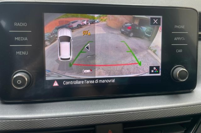 SKODA Kamiq usata, con Touch screen