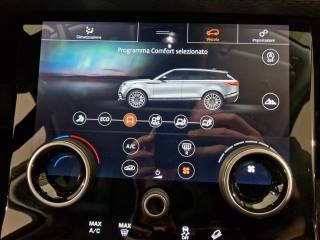 LAND ROVER Range Rover Velar usata, con Volante in pelle