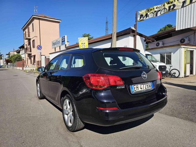 OPEL Astra usata, con Airbag laterali
