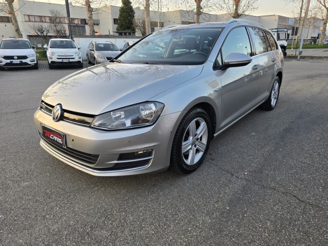 VOLKSWAGEN Golf Variant usata, con Autoradio