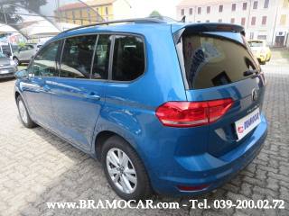 VOLKSWAGEN Touran usata, con Cerchi in lega