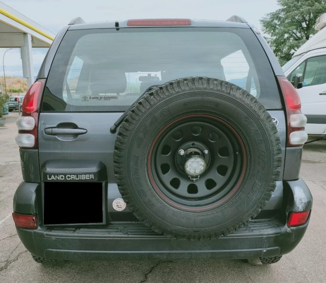 TOYOTA Land Cruiser usata, con Chiusura centralizzata
