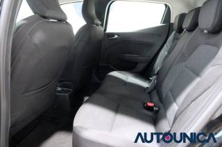 RENAULT Clio usata, con Monitoraggio pressione pneumatici