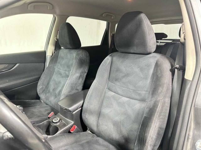 NISSAN X-Trail usata, con Sedile posteriore sdoppiato