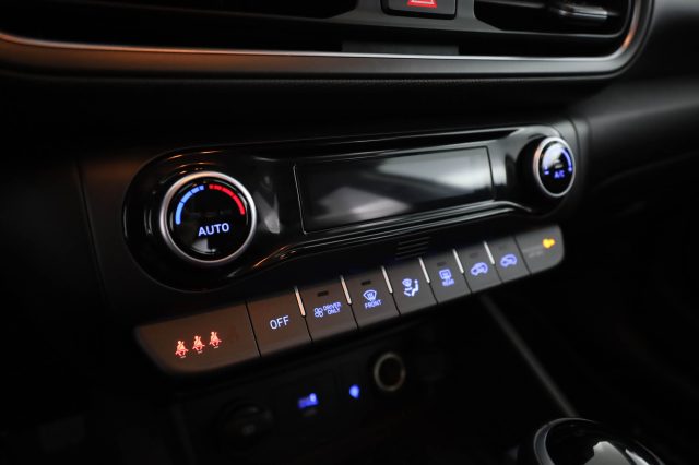 HYUNDAI Kona usata 11