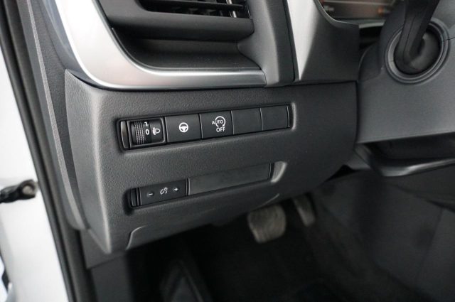 NISSAN Qashqai usata, con USB