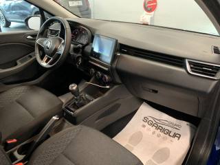 RENAULT Clio usata, con Park Distance Control