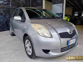 TOYOTA Yaris usata, con Airbag