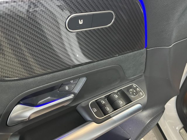 MERCEDES-BENZ GLA 200 usata, con ESP