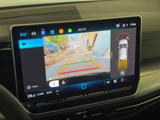 VOLKSWAGEN Golf usata, con Frenata d