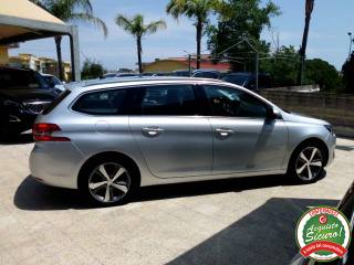 PEUGEOT 308 usata, con Cerchi in lega