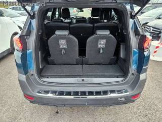 PEUGEOT 5008 usata, con Controllo trazione