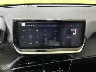 PEUGEOT 208 usata, con Specchietti laterali elettrici