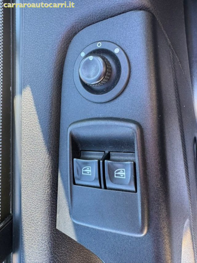 OPEL Vivaro usata, con Interni in pelle