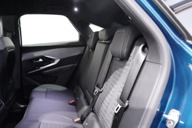 PEUGEOT 3008 usata, con Isofix