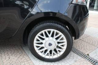 LANCIA Ypsilon usata, con Specchietti laterali elettrici