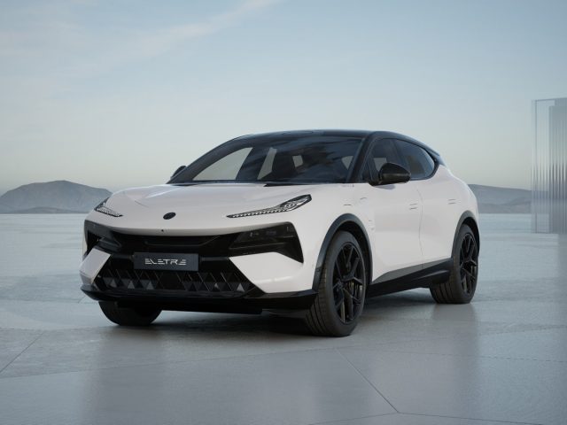 LOTUS Eletre usata, con Airbag