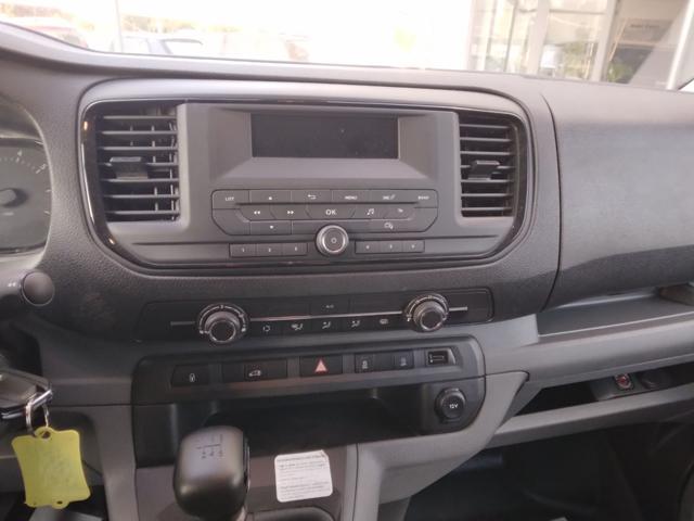 OPEL Vivaro usata, con Park Distance Control