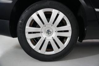 VOLKSWAGEN Passat usata, con Autoradio