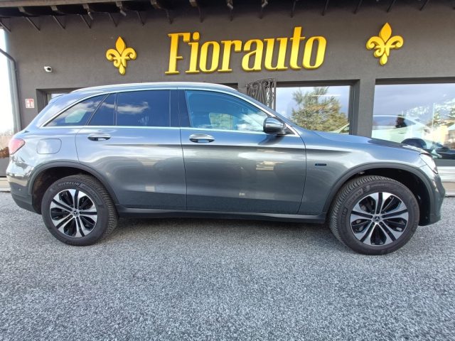 MERCEDES-BENZ GLC 300 usata, con Airbag laterali