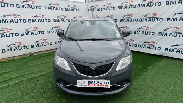LANCIA Ypsilon usata, con Airbag