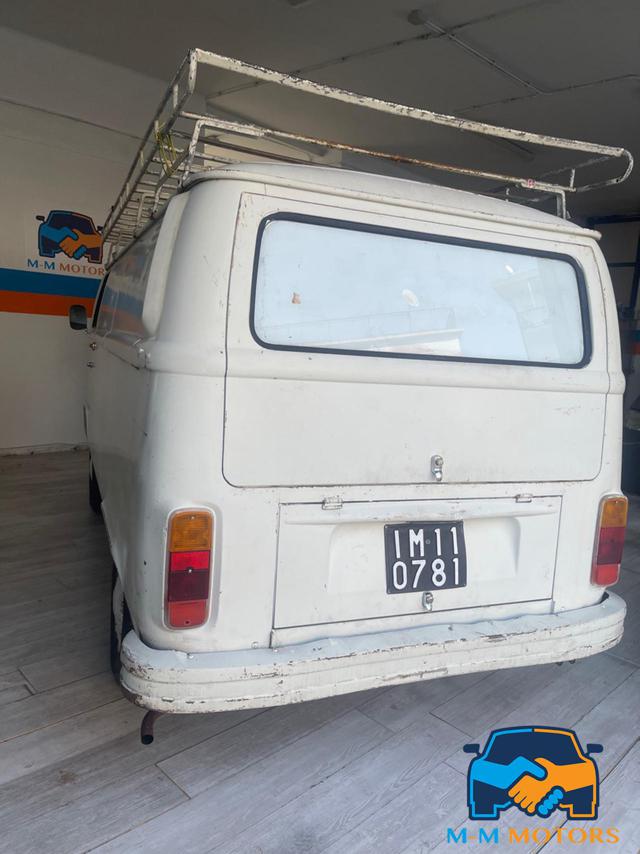 VOLKSWAGEN T2 usata 4