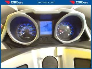 KAWASAKI J 300 usata 4