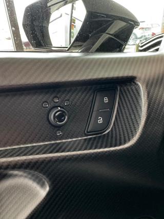 LAMBORGHINI Huracan usata 19