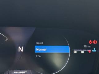PEUGEOT 2008 usata, con MP3