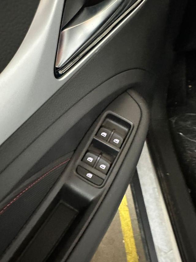MG ZS usata, con Alzacristalli elettrici