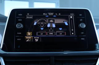 VOLKSWAGEN T-Roc usata, con Specchietti laterali elettrici