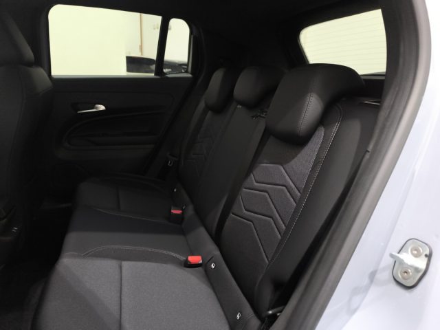 JEEP Avenger usata, con Volante in pelle