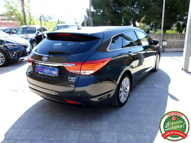 HYUNDAI i40 usata, con Chiusura centralizzata