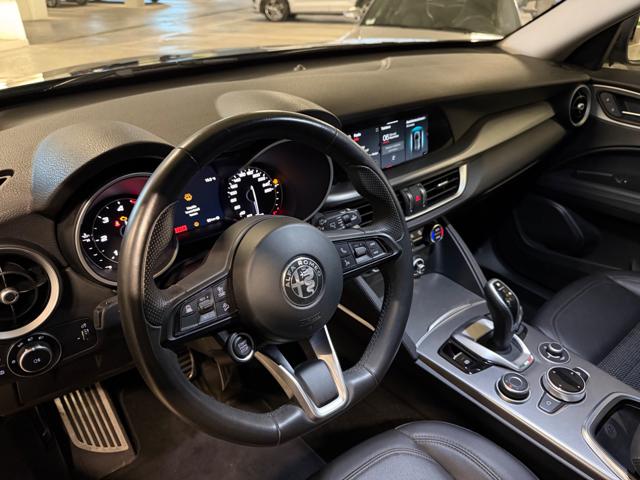 ALFA ROMEO Stelvio usata, con Fari Xenon