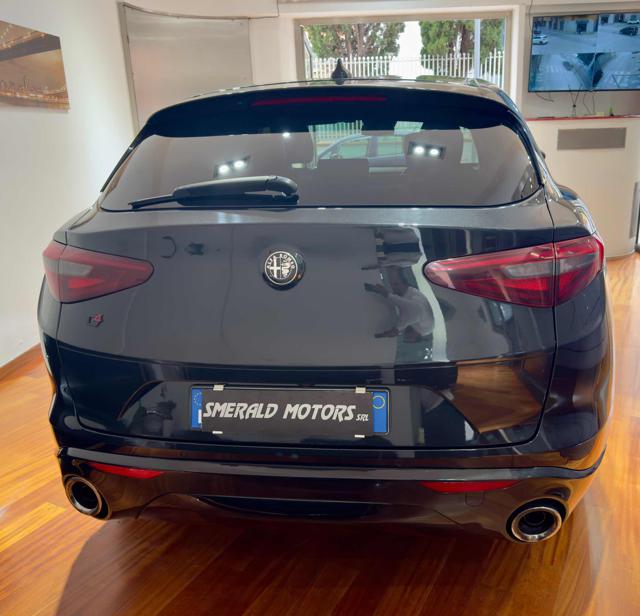 ALFA ROMEO Stelvio usata, con Alzacristalli elettrici