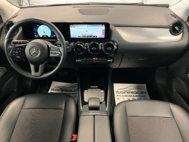 MERCEDES-BENZ GLA 180 usata, con Boardcomputer