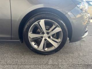PEUGEOT 308 usata, con Sistema di navigazione