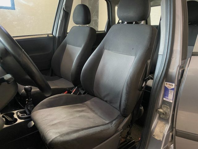 OPEL Meriva usata, con Sedile posteriore sdoppiato